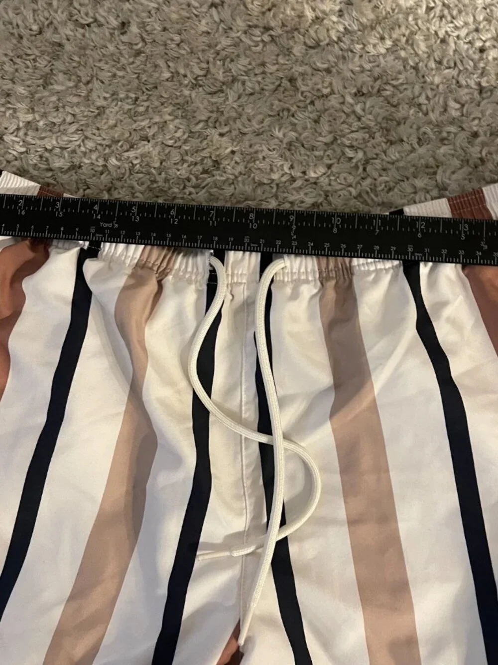 PacSun Kennedy Striped Swim Trunks Mens Medium 4.5